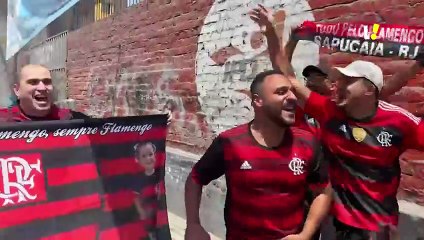 Torcedores do Flamengo marcam presença no último treino antes da final