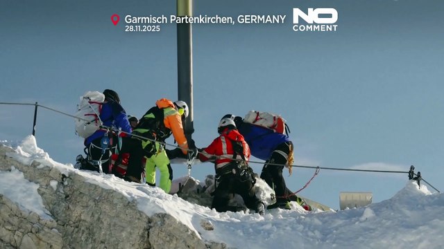 Germania, torna la croce di vetta della Zugspitze dopo il restauro completo