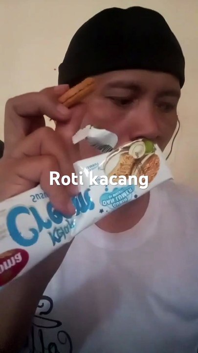 Roti kacang