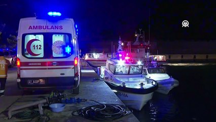 Karadeniz'de yangın çıkan "KAIROS" gemisinden kurtarılan 25 personel limana getirildi