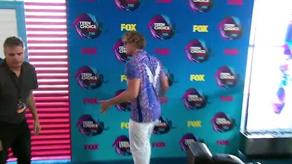 Logan Paul Slammed For Trolling Flat Earth Society | Hollywoodlife