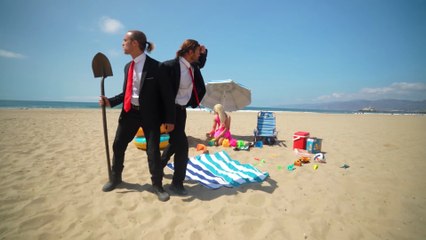 "I Used EXTREME Camouflage To Hide In Public 😱 | They Never Saw Me!"