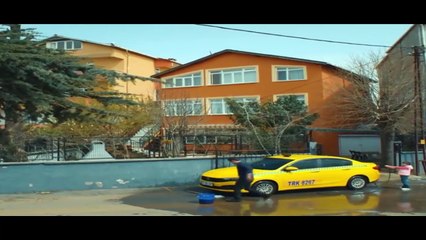 Korkma Ben Yanindayim Episode 4