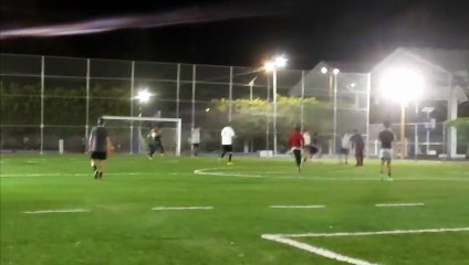 FUTBOL HOY FUE MAL DIA ME LESIONÉ LA INGLE ME ESTA DICIENDO EL TIEMPO YA NO YA NO Y YA NO