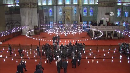 Papa 14. Leo, Sultanahmet Camisi’ni ziyaret etti