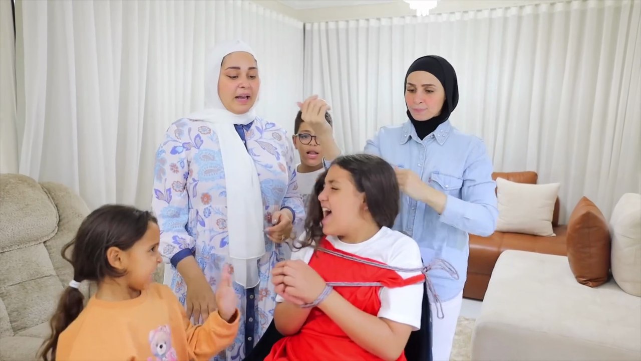 !! بنت تعمل مقلب في سواق دليفري - شوف حصل اية