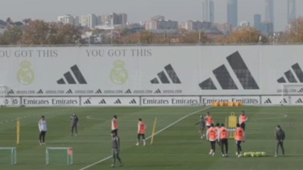 El ejercico de Xabi en el entrenamiento del Madrid para activar al tercer hombre