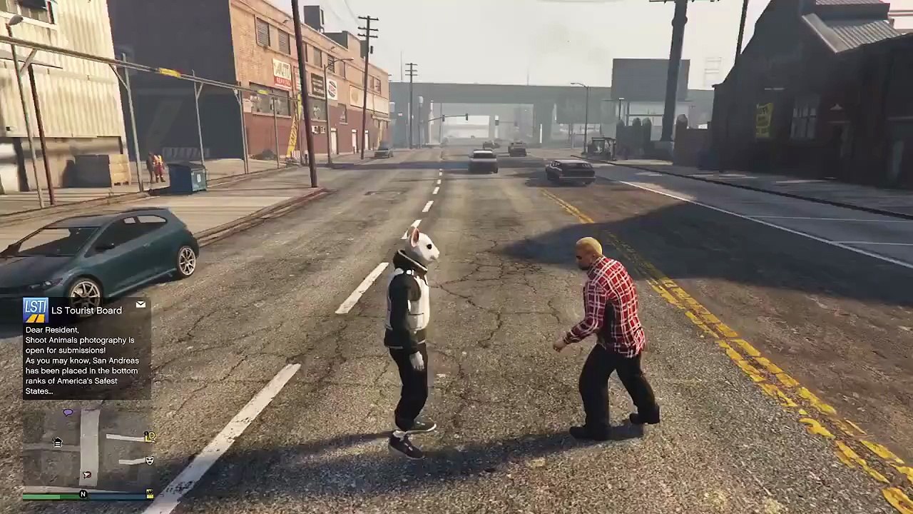 Officer handles the situation like a pro and helps out a citizen.