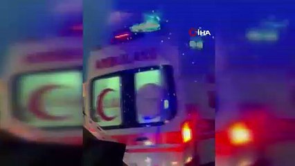 Manisa\'da korkunç kaza! Tırın altında kalan otomobildeki karı koca hayatını kaybetti