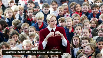 Charlene de Monaco sublime en rouge et entourée d'enfants, elle a misé sur une création très originale