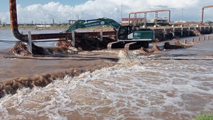 Tuzla Çayı taştı: Ayvacık’ta tarım arazileri ve binalar su altında kaldı!
