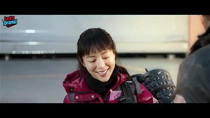 Girl Falls Into Ice Crevice, Discovers Frozen Mass of Thousands!