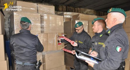 Sigarette per milioni di euro pronte al mercato clandestino: maxi sequestro nel Brindisino (29.11.25)