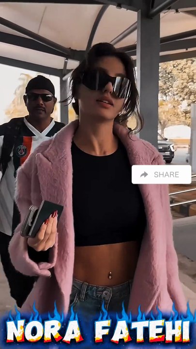 Bollywood Actress Nora Fatehi Arrived at Airport for Traveling 🤓