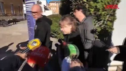 Greta Thunberg scherza su Meloni: "La premier? Non mi appassiona molto"