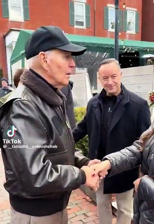 Joe Biden says he’s continuing to work “as hard as he can” to get more U.S. backing for Ukraine.