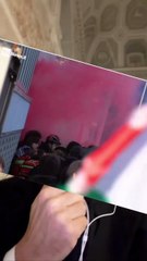 Bocchino - I Pro Pal hanno assaltato a Torino la redazione del quotidiano La Stampa (29.11.25)