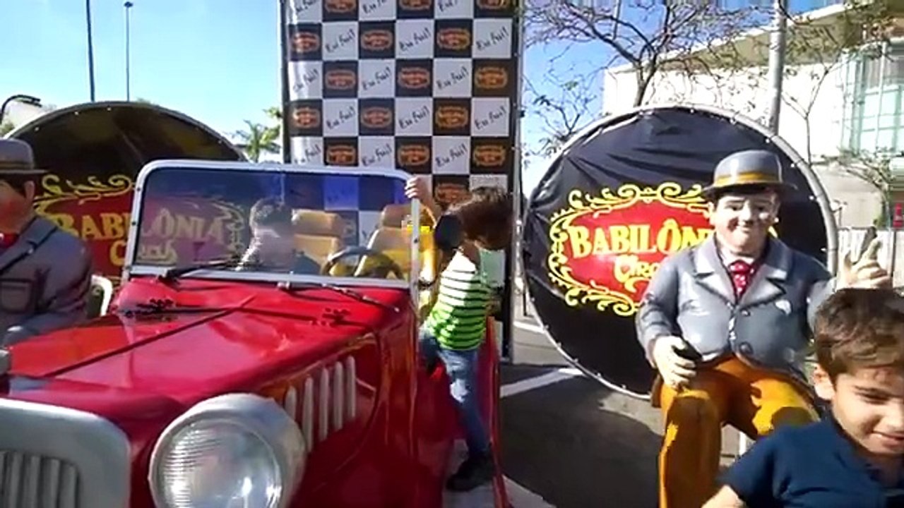 PAULINHO e TOQUINHO vão ao CIRCO BABILÔNIA com a FAMÍLIA - Vídeo Infantil