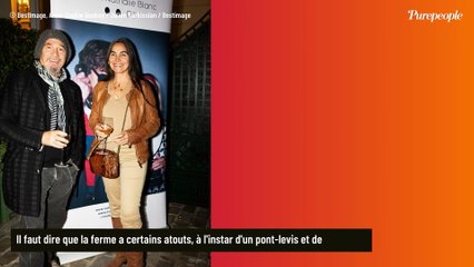 Florent Pagny propriétaire d'une maison avec pont-levis et douves dans un village de seulement 87 habitants