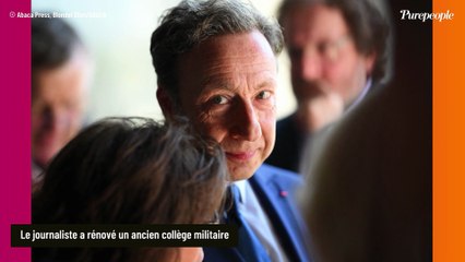 Stéphane Bern : Sa vie dans un lieu reculé ne convient pas totalement à son compagnon Yori Bailleres qui a 20 ans de moins