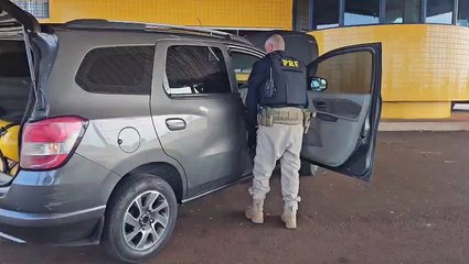PRF apreende quase 20 quilos de haxixe e skunk na BR-272, em Guaíra