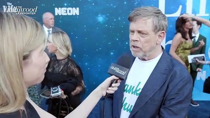 Mark Hamill on Transforming Into His 'Life of Chuck' Character & Saying Goodbye to 'Star Wars' | THR Video