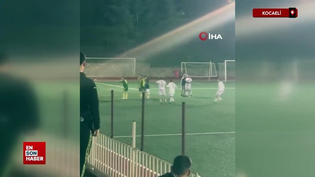 Kocaeli'de amatör maçta futbolcular tekme tokat birbirine girdi