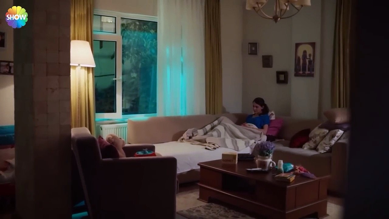 آدا ويوسف يفكران في بعضهما البعض - الحب يجعلنا...