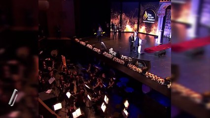 Bilal Erdoğan babası Cumhurbaşkanı Erdoğan’ın elini öptü