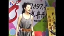 [2007] 赵薇 | 北京广播网的访谈 - 天使旅行箱 宣传  (Triệu Vy  tuyên truyền Album Vali Thiên Sứ - Đài phát thanh Bắc Kinh)
