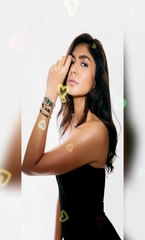 Beautiful looking Indian celebrity