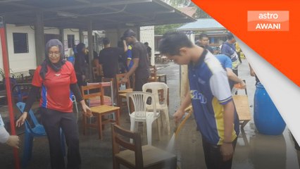 UNIMAP gotong royong bersihkan sekolah