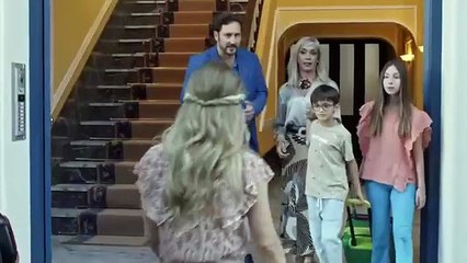 LQSA Capítulo 13×07 «Un Desfibrilador, Un Bolardo Asesino y Una Pataleta Adolescente» LA QUE SE AVECINA Episodio 177 Completo en HD