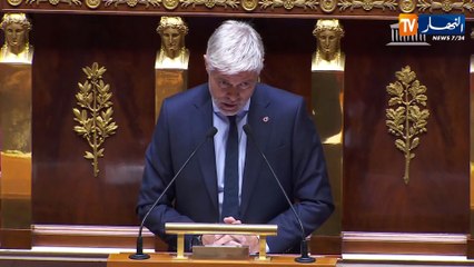 فرنسا : مسجد باريس يهاجم مساع برلمانية لمنع الحجاب والصيام على القصر