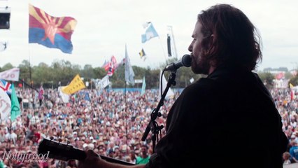 'A Star Is Born' Is Coming Back to Theaters With New Footage | THR News