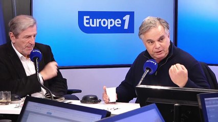 Labellisation des médias : «C'est un déreglement mental du président qui devient un déréglement politique» s'indigne Alexandre Jardin