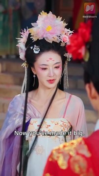 She entered the brothel for love, was betrayed, then married the emperor, the scoundrel begged