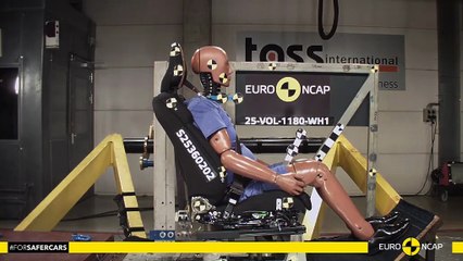 Le grand SUV électrique Volvo EX90 obtient cinq étoiles aux crash-tests Euro NCAP 2025