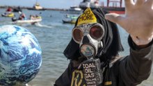 Dutzende Festnahmen: Klimaaktivisten blockieren Australiens Kohlehafen