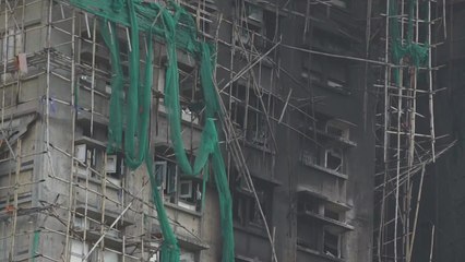 '홍콩 화재에 깜짝'...중국, 외벽공사 등 고층건물 화재위험 조사 / YTN