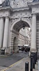 The Pipes and Drums of The London Scottish 🏴 Regiment Marching on armistice day.