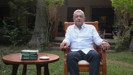 López Obrador expresidente de México anuncia su nuevo libro 'Grandeza'