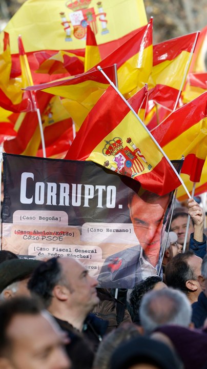 MANIFESTACIÓN del PP en Madrid CONTRA el GOBIERNO: exigen la convocatoria de ELECCIONES GENERALES