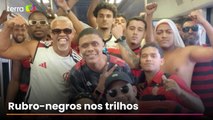 Torcida do Flamengo 'domina' trem rumo à festa de comemoração do título da Libertadores