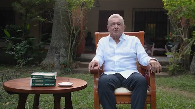 Andrés López Obrador expresidente de México anuncia su nuevo libro 'Grandeza'