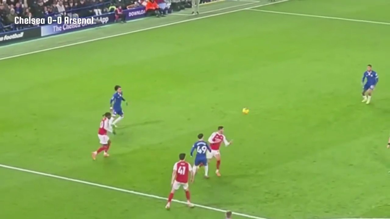 Arsenal vs Chelsea 1-1 Highlights and Goals. • Chalobah & Merino Goals • Caicedo Red Card