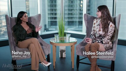 Hailee Steinfeld Talks 'Dickinson' & Exploring Emily's "Complex" Relationship with Sue | In Studio