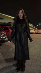 Lesbian Trio Sensual Dance – Close Touch, Flirty Energy & Night Aesthetic