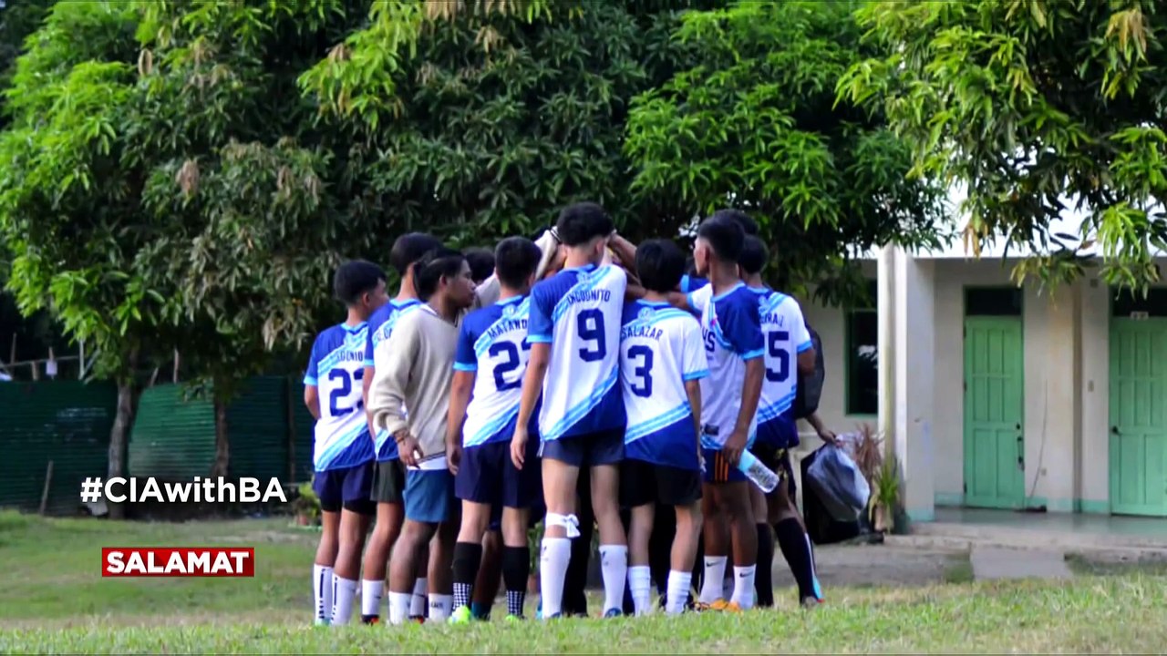 Ep 147 SALAMAT: Isang guro sa Antique ang sumusuporta sa estudyanteng football team ng kanilang paaralan, gamit ang sariling gastos!