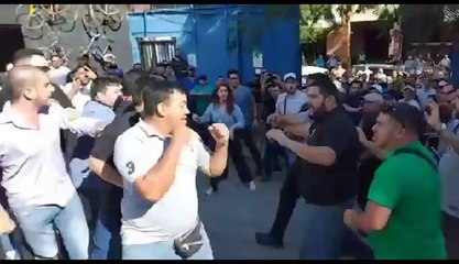 A Trompadas En La Convencion Liberal